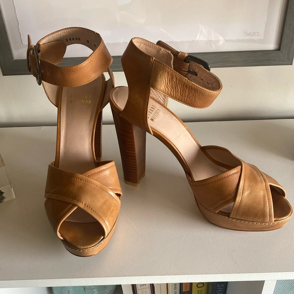 Stuart Weitzman Tan Heels with Chunky Block Heel